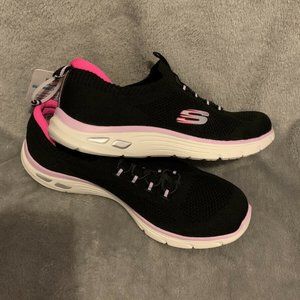 Skechers Relaxd Fit Empire D'Lux Women's Sneakers